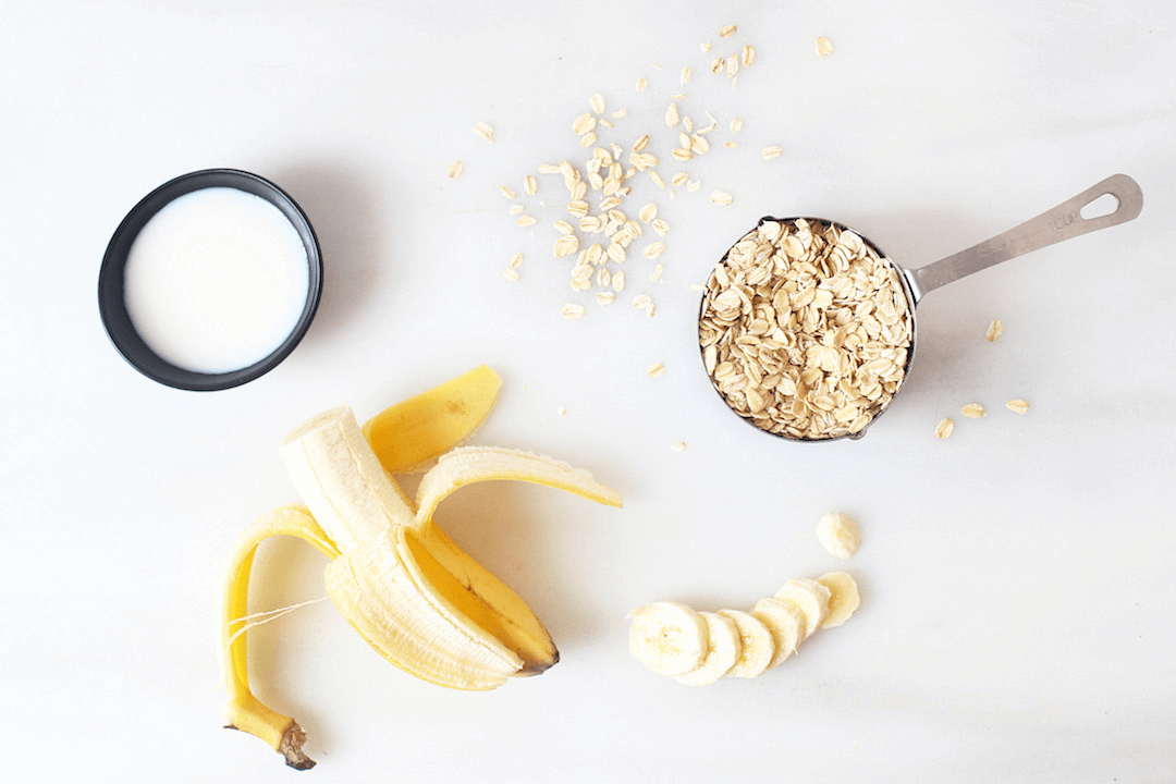 How To Make Banana And Oatmeal Scrub - Wellness Sparkles